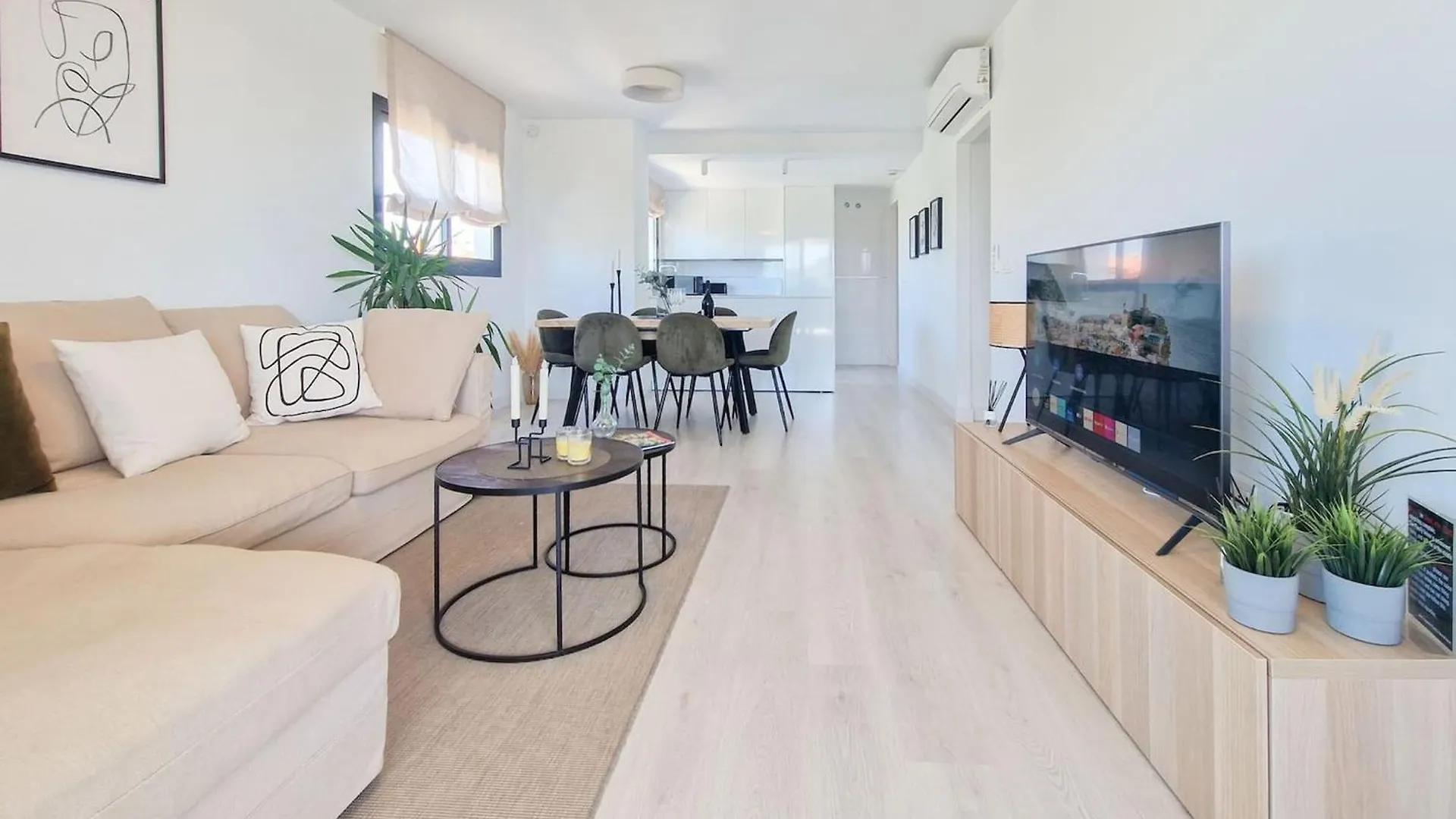 Modern 2 Bed Apartment - Jardines De Las Lagunas MIJAS COSTA