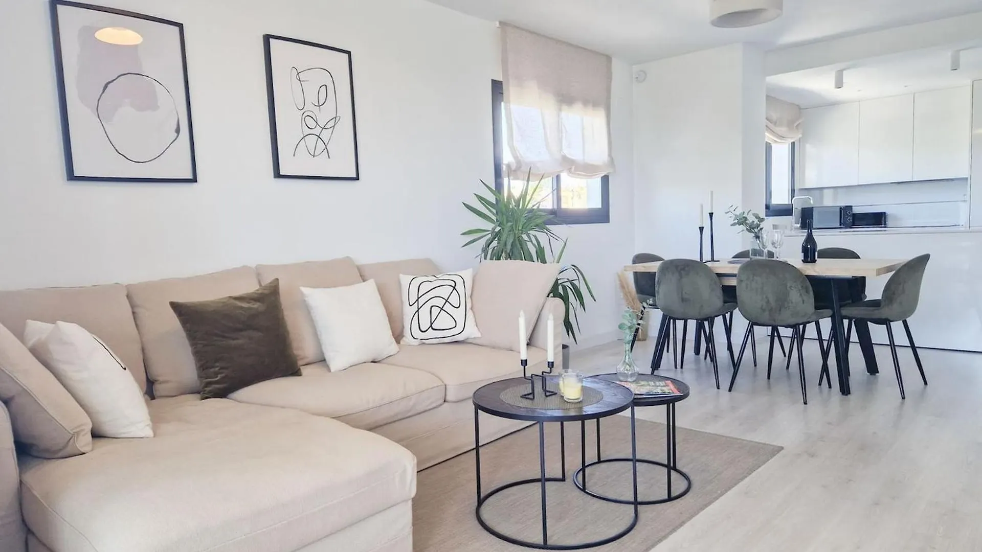 Modern 2 Bed Apartment - Jardines De Las Lagunas MIJAS COSTA Ισπανία