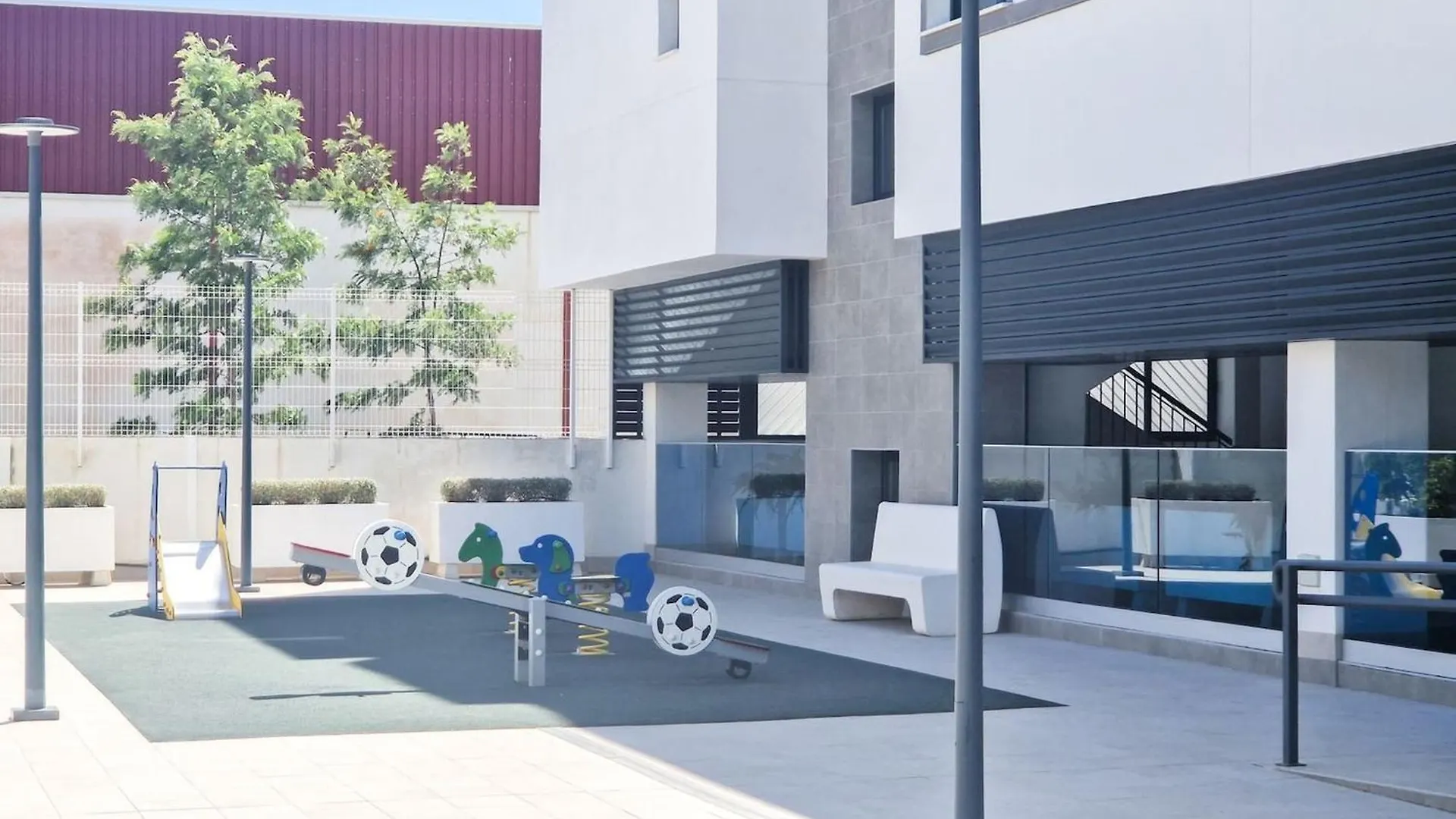 Modern 2 Bed Apartment - Jardines De Las Lagunas MIJAS COSTA 0*,  Ισπανία