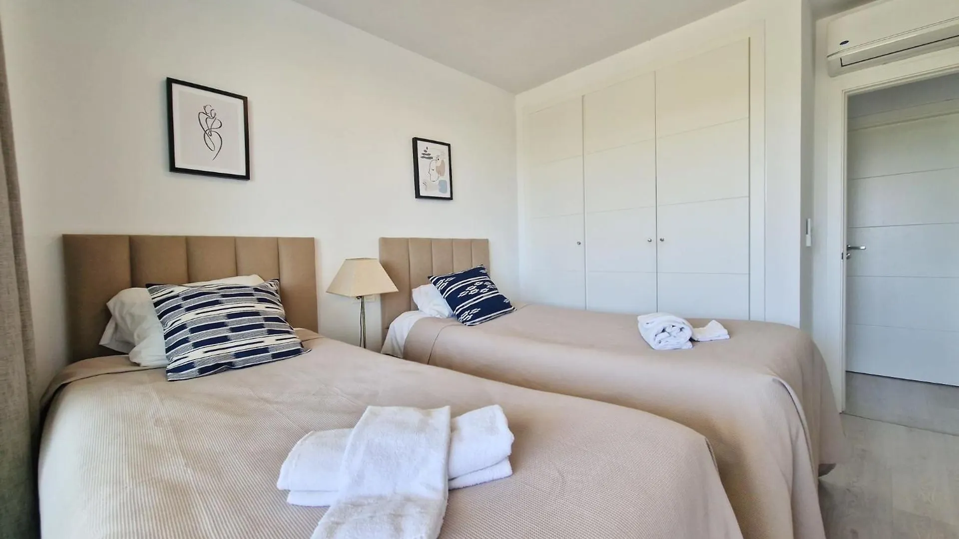 Modern 2 Bed Apartment - Jardines De Las Lagunas MIJAS COSTA Ισπανία