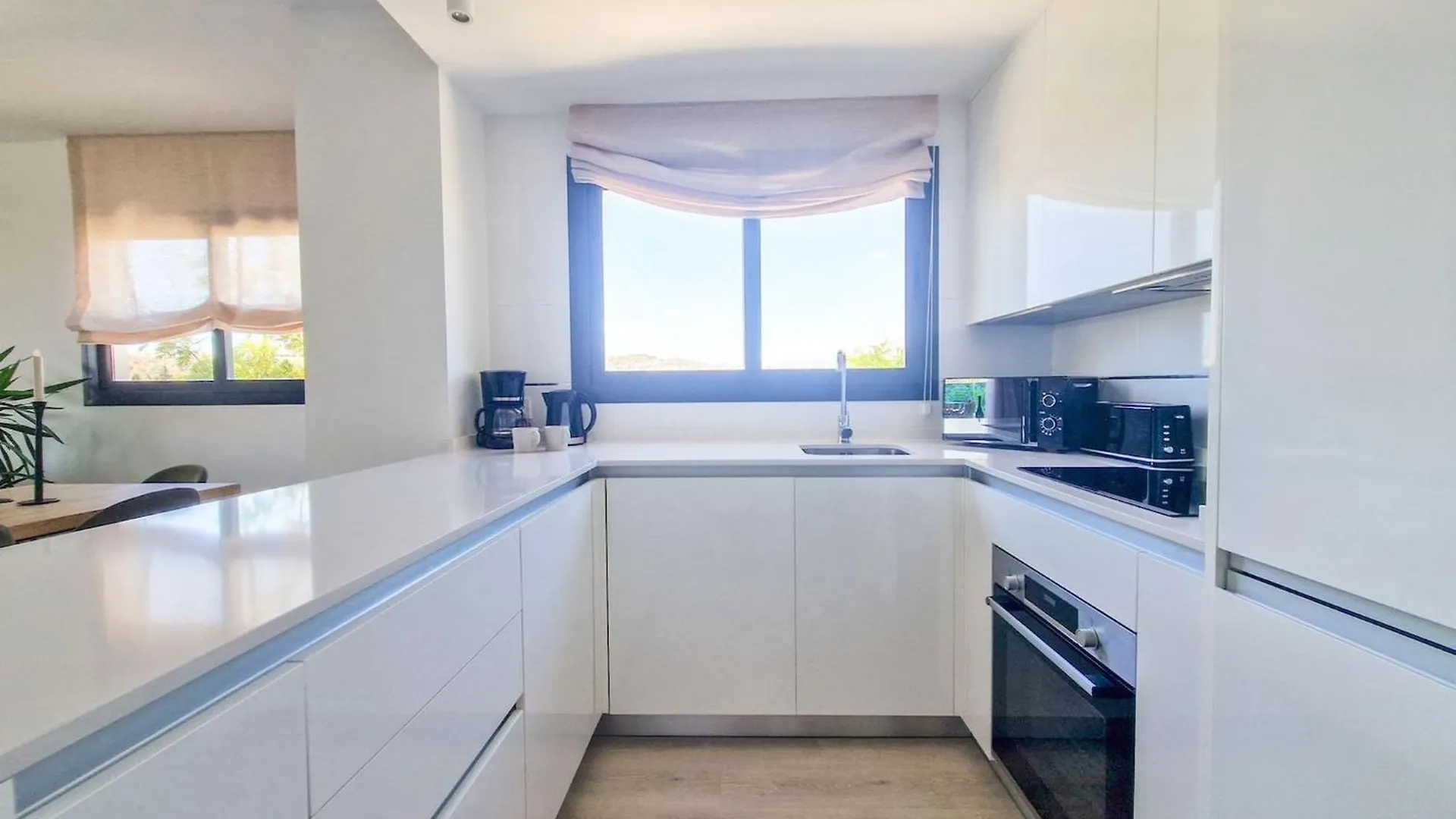 Modern 2 Bed Apartment - Jardines De Las Lagunas MIJAS COSTA Ισπανία