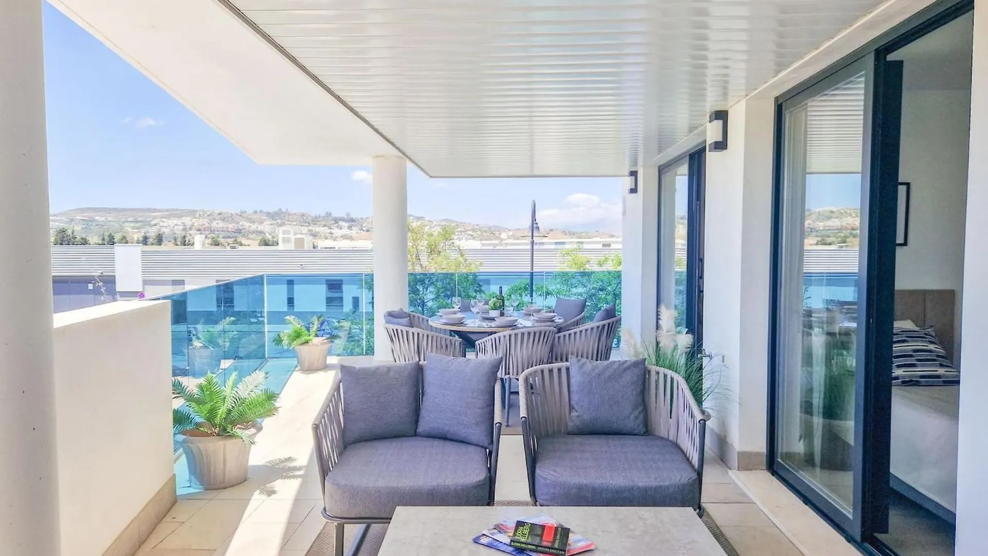 Modern 2 Bed Apartment - Jardines De Las Lagunas MIJAS COSTA Ισπανία