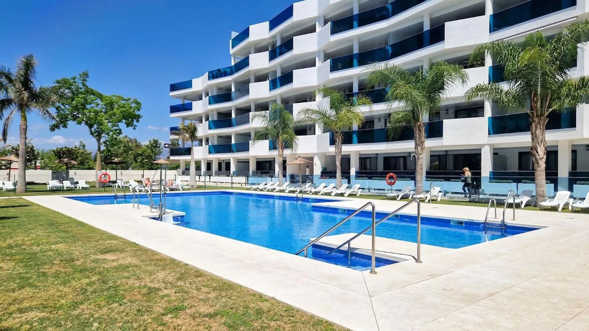 Modern 2 Bed Apartment - Jardines De Las Lagunas MIJAS COSTA Ισπανία